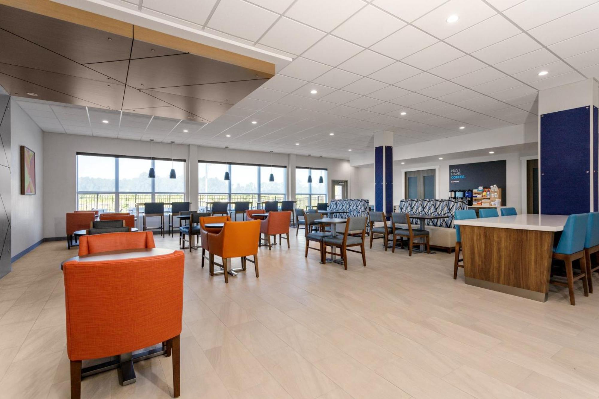 Holiday Inn Express & Suites Macclenny By Ihg Exterior foto